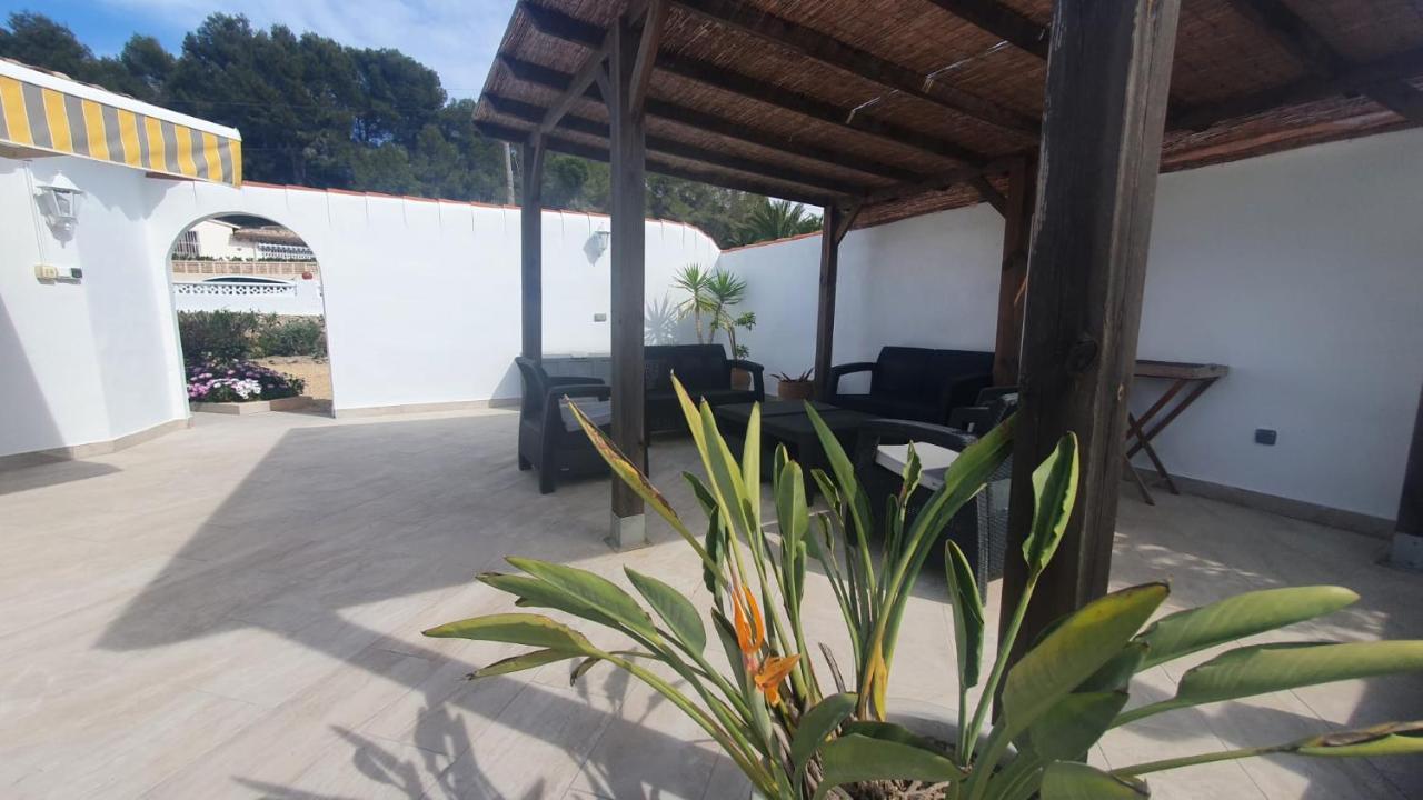 Cheerful 2-Bedroom Villa With Private Pool Calpe Eksteriør bilde